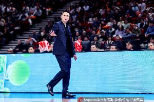 三场半决赛三套首发！卢伟：都是通过看录像和教练组研究出来的