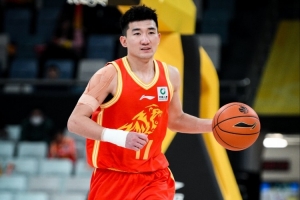 惨烈！媒体人盘点广厦深圳伤员：孙铭徽李慕豪 两队合计5外援在列